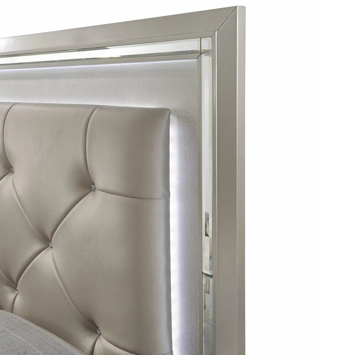 4 Piece Full Panel Bedroom Set X568328