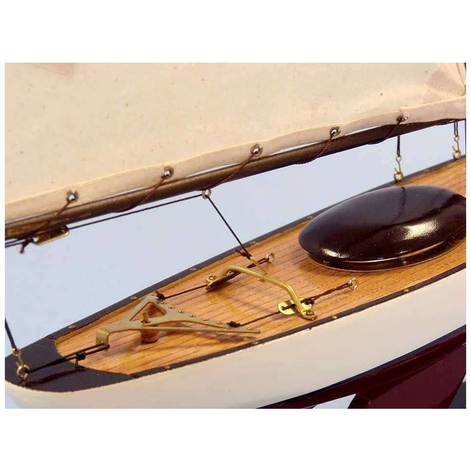 Wood Sailboat T552