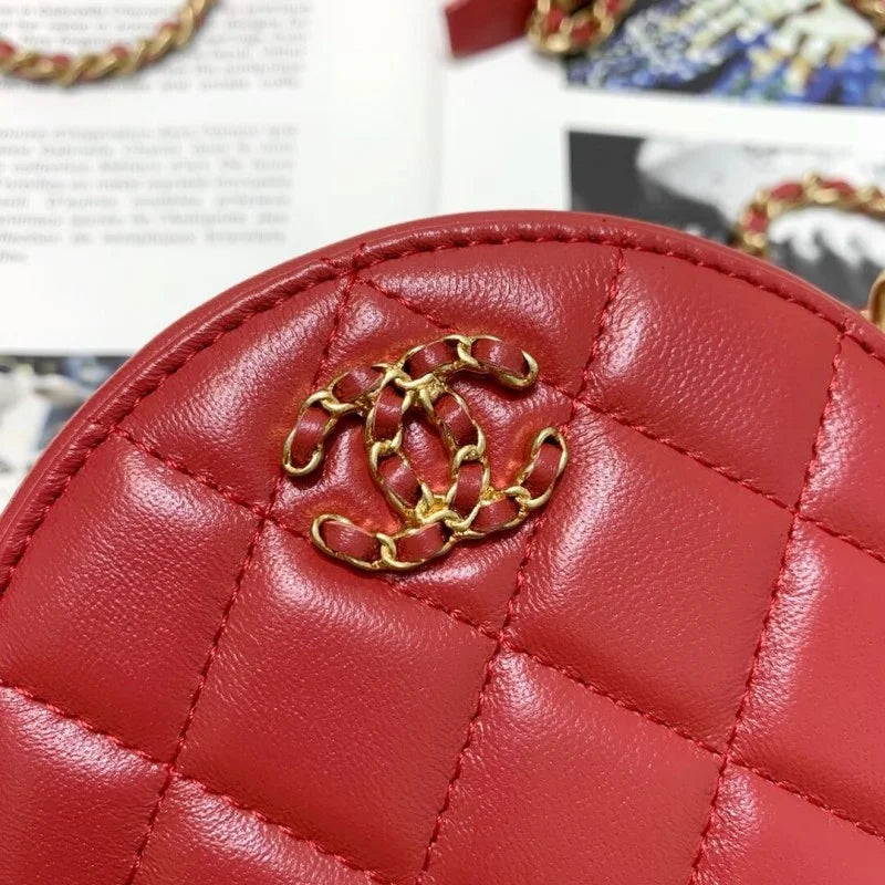 Clutch With Chain O9081