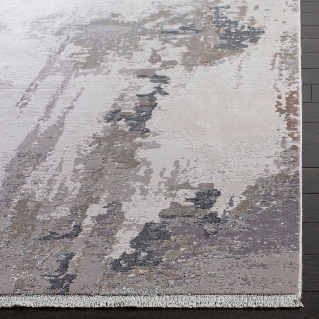 Light Grey / Beige 4' x 6' Area Rug N1416