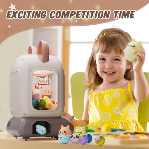 Mini Claw Machine with 32 Mini Toys Y92236