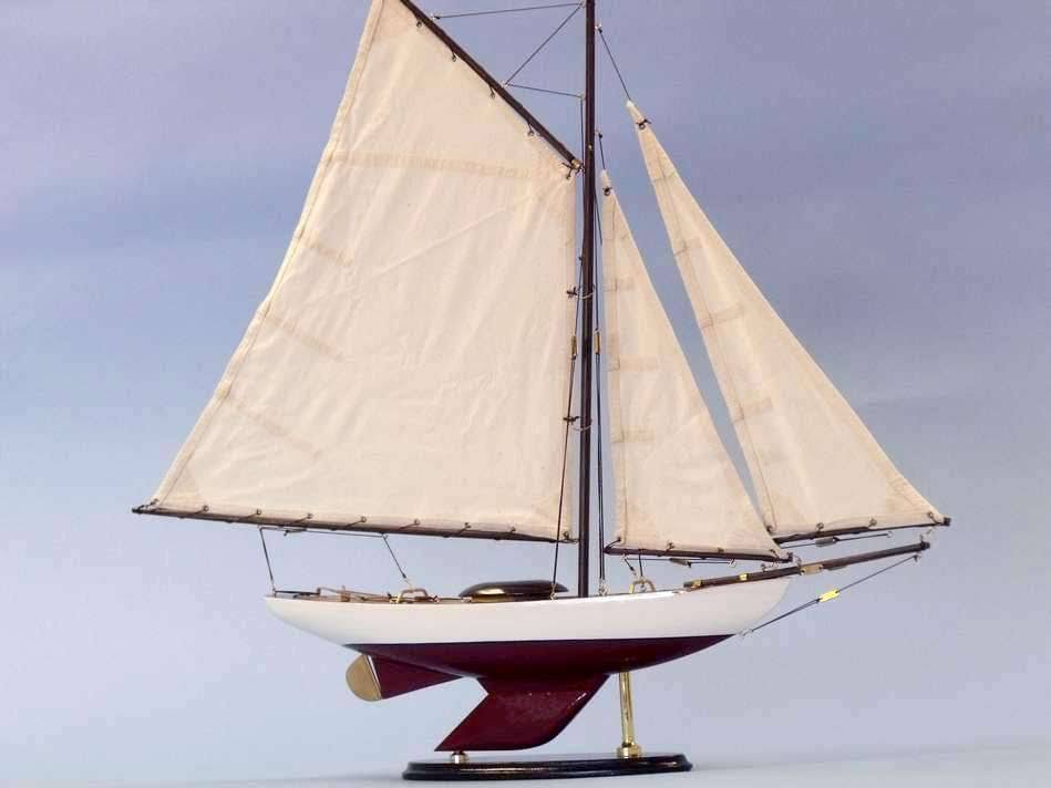 Wood Sailboat T552