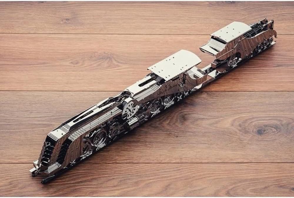 Vintage Wind-Up Train 3D Metal Puzzle Kit N8008