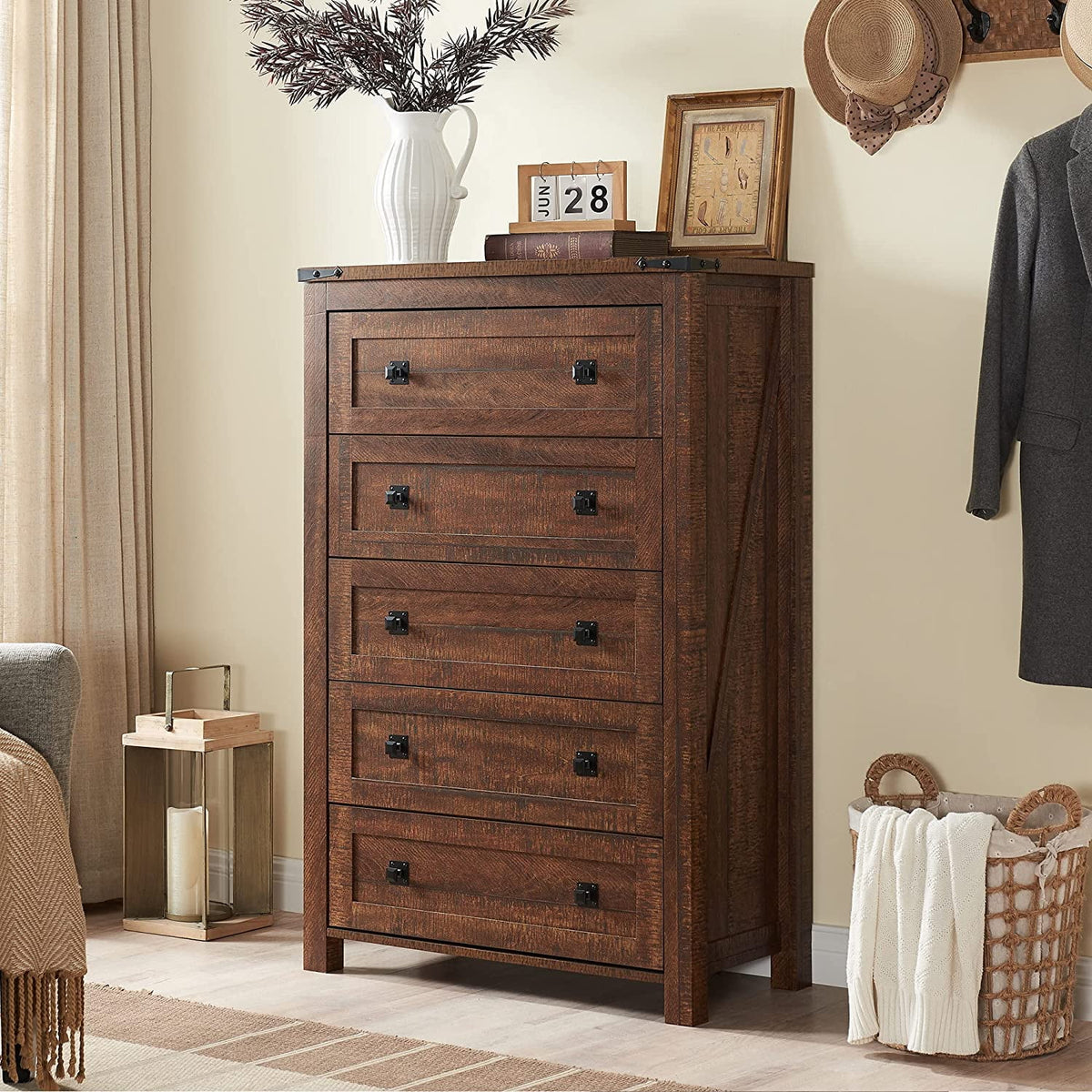 7 Drawer Wood Rustic Dresser Z432