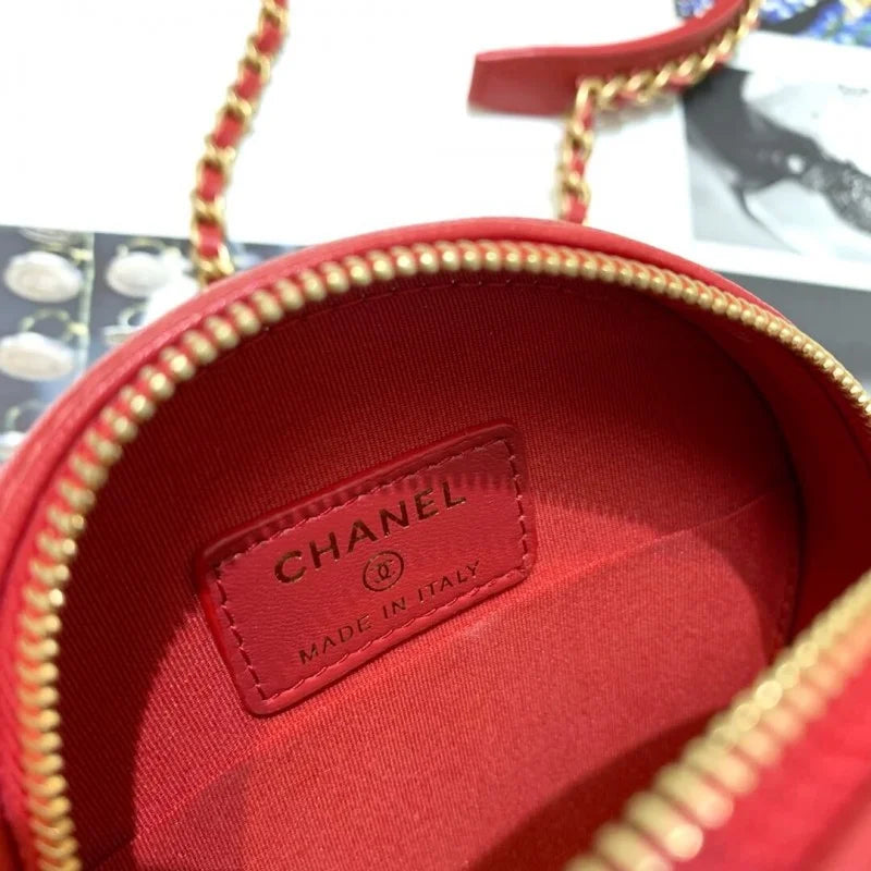 Clutch With Chain O9081